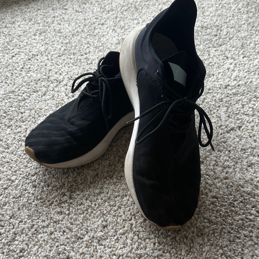 Saysh Gen 1 Black Women's Athletic Shoes